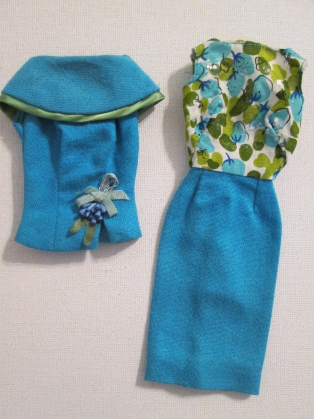 Vintage Barbie Fashion Editor / Club Meeting Outfit ~ Jacket & Dress Gorgeous